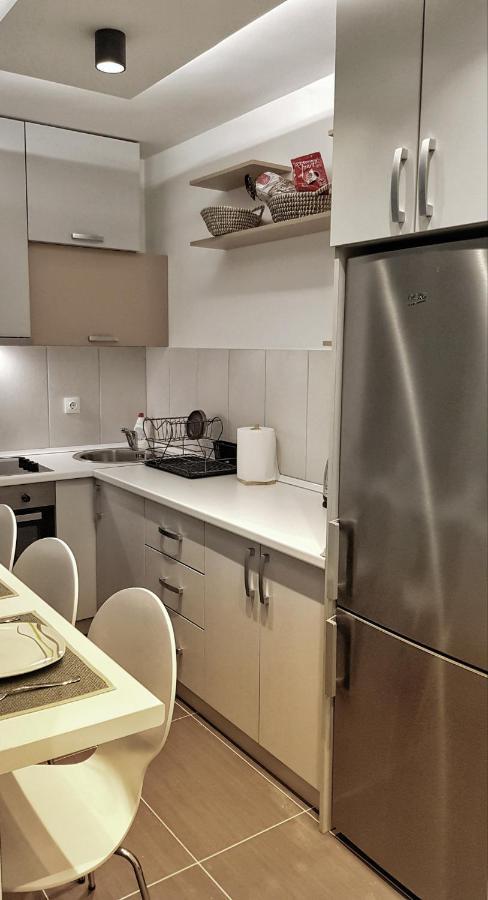 מוסטר Sun Valley Apartments מראה חיצוני תמונה